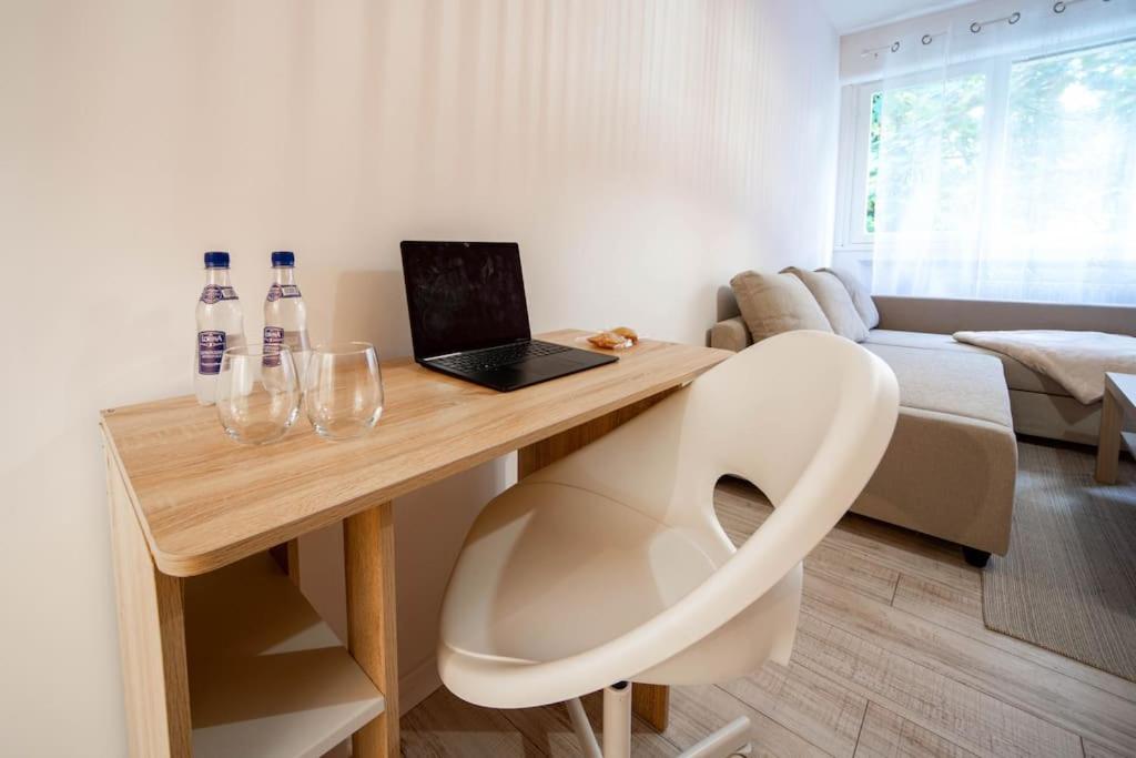 Le Studio Tropical Chalon-sur-Saône Buitenkant foto